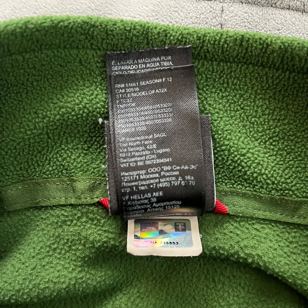 The North Face Men’s Green Fleece 1/4 Zip Pullover Size L